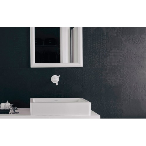 mutina-dechirer-decorated-format-60x60-number-colors-Patricia-urquiola-Terra-ceramic