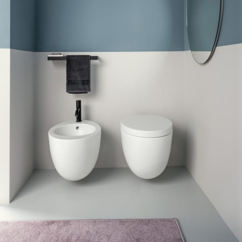 Le Gaire de Cielo es un inodoro suspendido de colores |Terracerámica