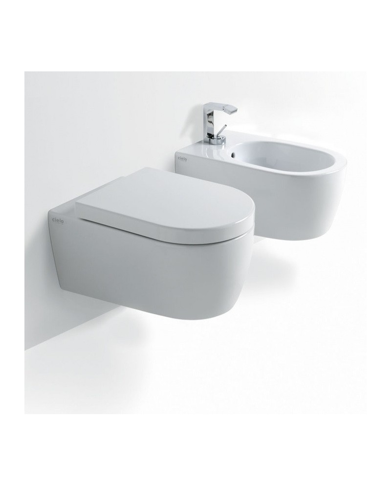 Smile es un inodoro cerámico de colores de Cielo | Terracerámica