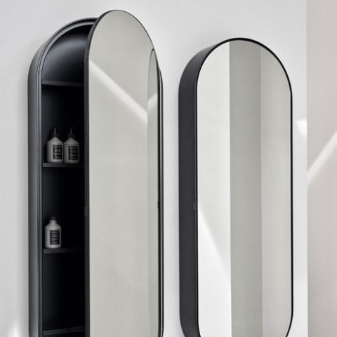 Elio es un espejo contenedor de la marca Cielo | Terracerámica