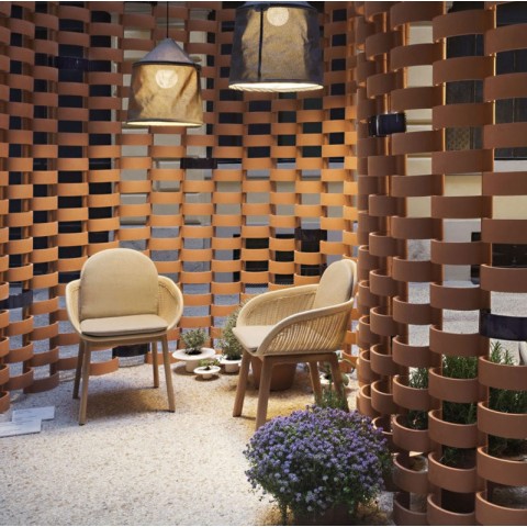 Garbet es una celosía de barro extrusado | Terracerámica