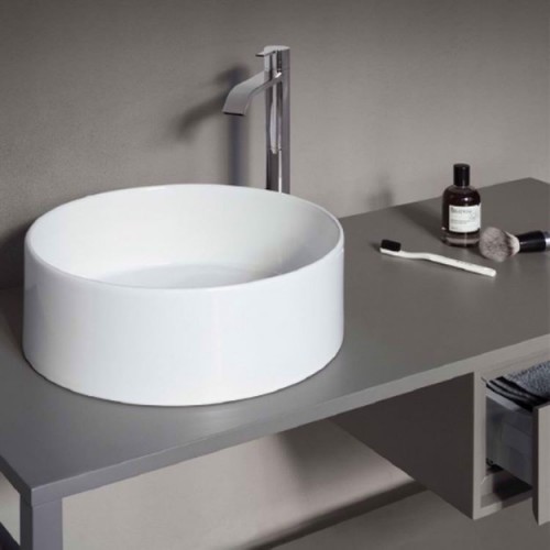 Nic Ovvio es un lavabo redondo sobrencimera en colores | Terraceramica