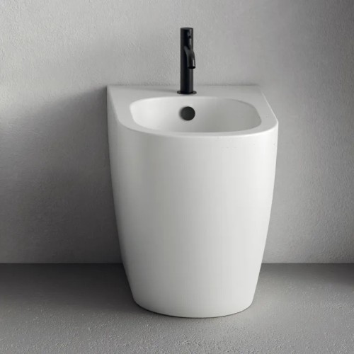 Pin es un bidé a suelo cerámico de la marca Nic | Trerracerámica