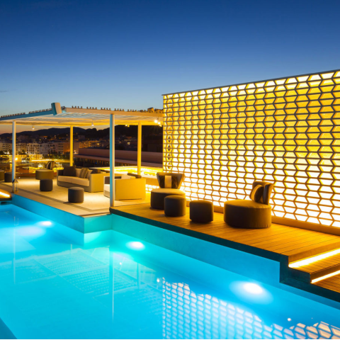 Verso es una celosía de barro extrusado | Terracerámica