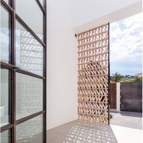 Acus es una celosía de terracota en diferentes colores | Terracerámica