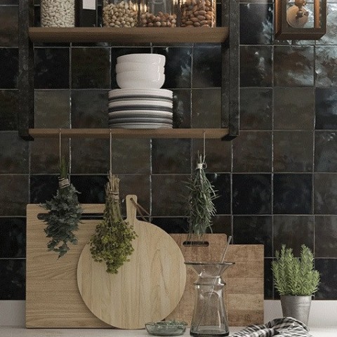 Manara Clay es un azulejo de porcelana de Nandatiles | Terracerámica