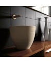 Cono Natural de Terzofoco es un lavabo sobre encimera | Terracerámica